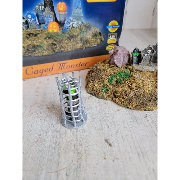 Lemax animated AS IS caged monster spooky town Village accessories Halloween - Picture 2 of 12